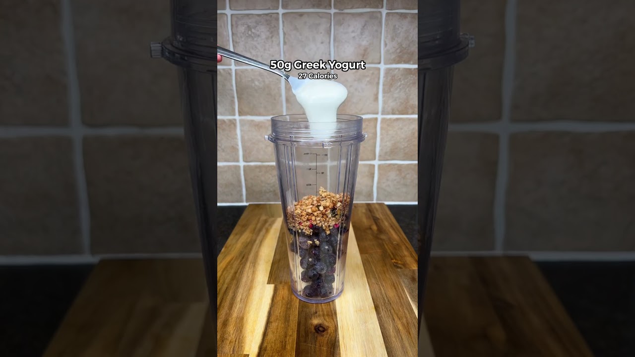 High Protein Breakfast Smoothie! Struggle to eat in the morning? #smoothie #fitness #fatloss #recipe