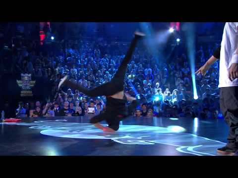 Lil G vs Roxrite - Final Battle - Red Bull BC One 2011 Moscow