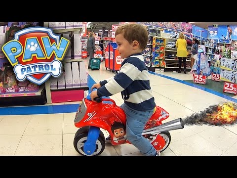 PAW PATROL MOTO DA PATRULHA CANINA NA LOJA DE BRINQUEDOS TOYS R US - Toy Motorcycle Paw Patrol Kids