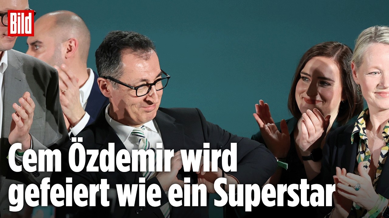 Landtagswahl in Baden-Württemberg: Cem Özdemir stürmt unter Jubel auf die Bühne
