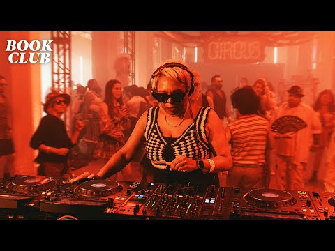 Joyful Chicago House Inside a Circus | DJ Lady D