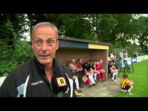 Ruud van der Rijt in tranen bij afscheidswedstrijd