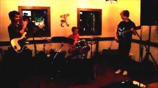 2013 06 15 Liam with Myles Mancuso - Man Of Your Future (La Puerta Azul)