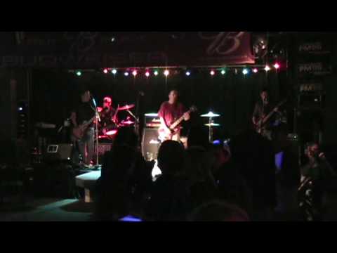 The New Boss - Used to Be (@Norma Jeans)