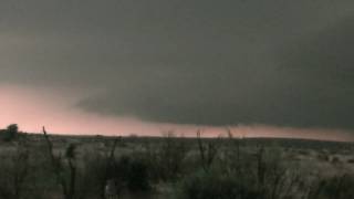 preview picture of video 'Chasing some Funnelclouds over Guthrie (TX) 29.04.2009'