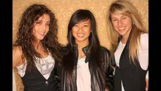 School Gyrls - Something About Him + Lyrics