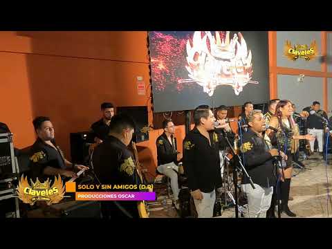 Solo y sin amigos - Claveles de a cumbia
