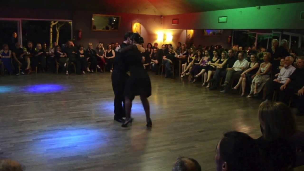 Raphael Passaquay y Natalia Ochoa 3 di 3