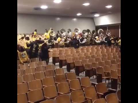 Jim Hill VS WHITEHAVEN tuba battle!!!(Short)