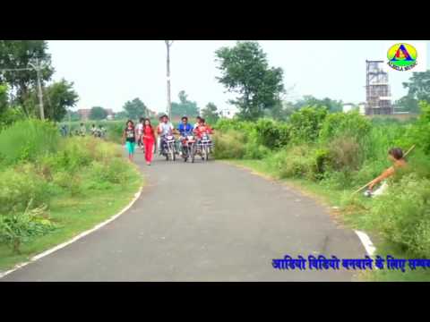 Tani khaye da ye chhoti hoth lali se roti hot bhojpuri songs