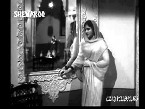 Poster aurat ne janam diya mardon ko lyrics – lata mangeshkar