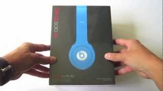 Video thumbnail for Blue Solo HD Beats by Dr. Dre Headphones by Karl Conrad