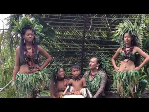 Classe de 4ème du collège de Atuona pour  la vidéo " la création des Marquises"