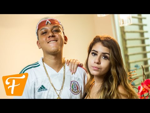 MC DB - Ela é Blogueira (Official Music Video)