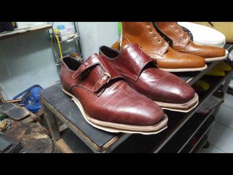 A Shaquille O'neal shoe size order