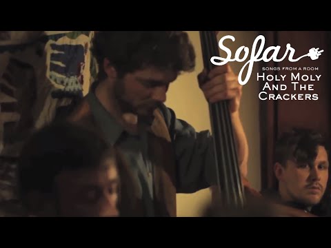 Holy Moly and The Crackers - Comfort In Lies | Sofar Oxford