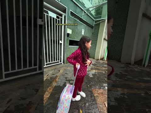 O MC DR ESTA FAZENDO SUCESSO NA ESCOLA DA FILHA 😅