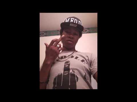 Young Spitta -  i move alot ft J Bankz,Robert AK478 & Lady Murda