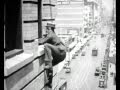 TELEX - DO WORRY + HAROLD LLOYD'S "SAFETY LAST"