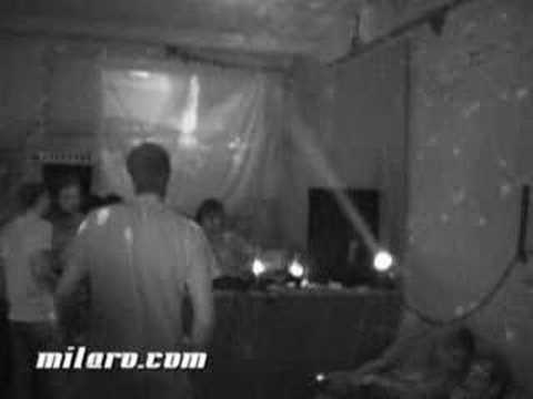 milaro.com : Aromatherapie Zementgarten Berlin 15.07.06