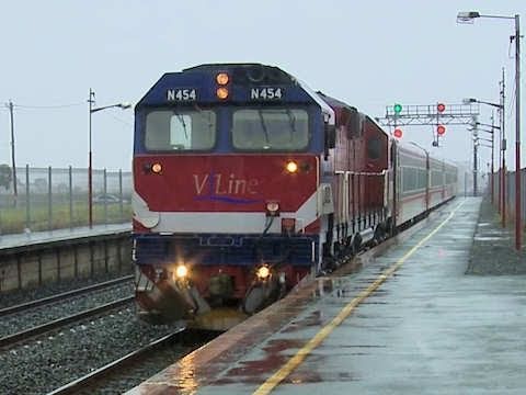 V/Line Victorian Country Passenger Trains Near Manor Loop & Little River (17/9/2009) - PoathTV Vlogs