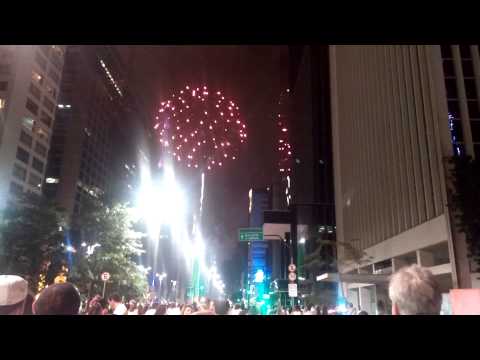 Avenida Paulista Fogos Reveillon 2015 Feliz Ano Novo