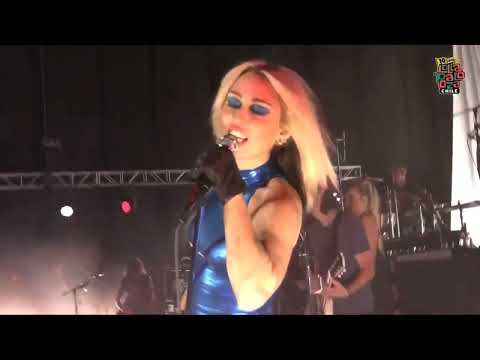 Miley Cyrus - Heart of Glass (Live at Lollapalooza Chile 2022)