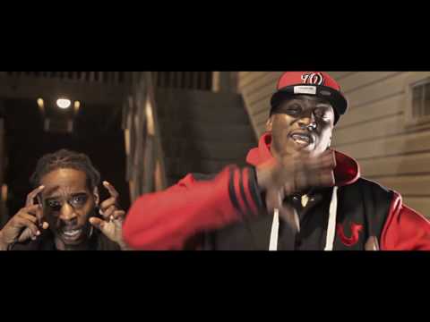 Brooks - Mics Down ft Junie'on (Video)