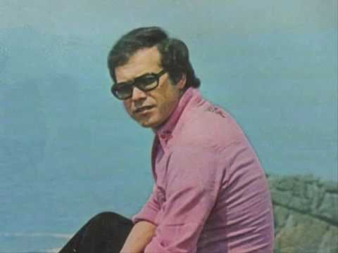 Festival RTP da Canção 1977 - Paco Bandeira "Férias"