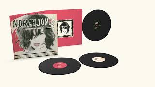 Norah Jones - Little Broken Hearts (Deluxe Edition)  Unboxing