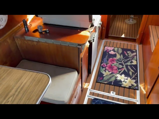 1041656 Windy 27 DC, - 1980 No. 153