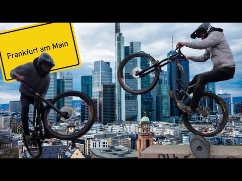 URBAN DOWNHILL in FRANKFURT || Street Tour || Pascal Kuraica