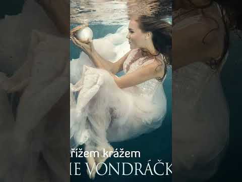 Jizva křížem krážem