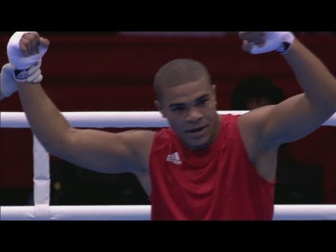 Elmekachari (TUN) v Qurbonov (TJK) - Boxing Light Heavy 81kg Round of 32 - London 2012 Olympics