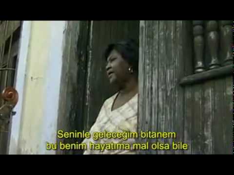 Küba'nın Arka Sokaklarında Sevgiliye Serenat