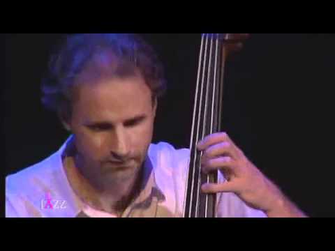 Robert Rook performs on LA JAZZ