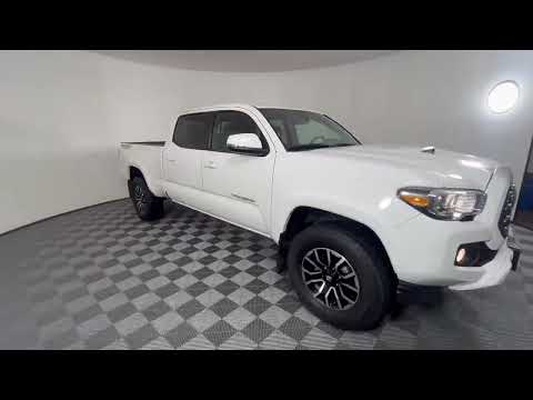2023 Toyota Tacoma 4x4 Double Cab Auto in White for sale at Murray Mazda in Chilliwack, BC