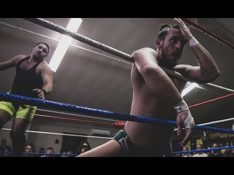 JT Dunn vs. CJ Cruz - Limitless Wrestling (Flirtin' With Disaster)