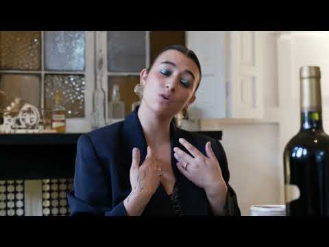 DOS GARDENIAS - Isolina Carrillo (Catalina y Las bordonas de Oro)