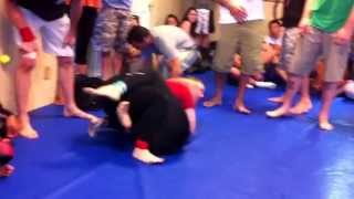 preview picture of video 'Daisy (women's blue belt division) 2nd match - Hassett's jiu jitsu. Sewell, NJ'