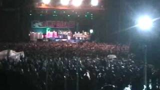 Limp Bizkit feat. Chino of the Deftones - Jump Around (live) at Rock am See Konstanz 2000