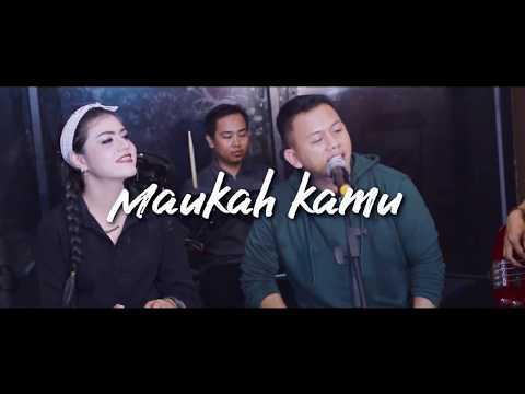 Fastowners feat Diah Ayu Marwati - Jadi Kekasihku (OFFICIAL LYRICS VIDEO) Video