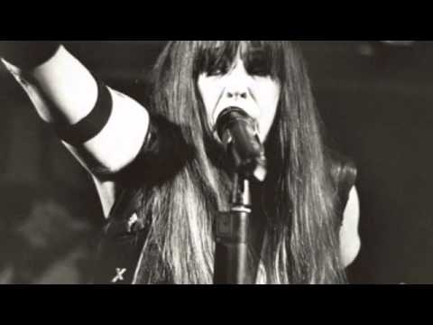 HM REBELS  Jutta Weinhold/Velvet Viper