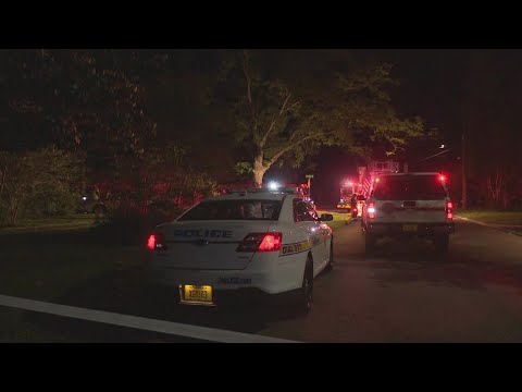 Two rushed to hospital after Magnolia Gardens house fire