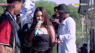 Download lagu ANAK DEWA - ADINDA PUSPA KIRANA || ALIYAH MUSIC COLABORATION || LIVE DS. MUNDU CRBN 22 SEPT 2025 mp3 Download lagu ANAK DEWA - ADINDA PUSPA KIRANA || ALIYAH MUSIC COLABORATION || LIVE DS. MUNDU CRBN 22 SEPT 2025 mp3