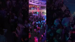P&O Iona: Sky Dome, (Not So) Silent Disco!!! #fantastic #cruise #cruiseshipport #iona