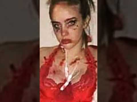 Billie Eilish IS tampon Girl