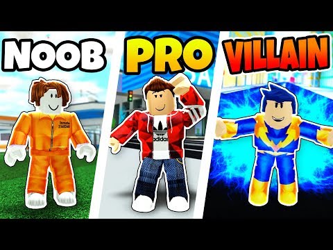 ROBLOX NOOB vs PRO vs SUPER VILLAIN in MAD CITY