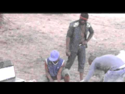 MOTO YA MOKILI  VOIYAGE SUR TERRE