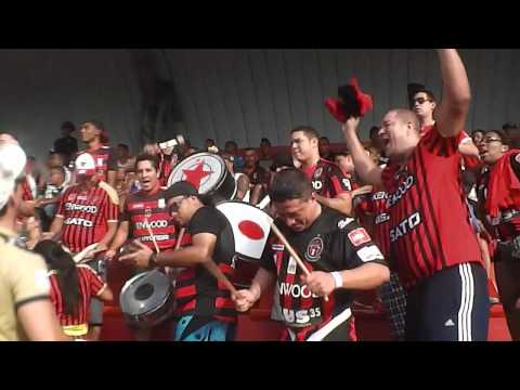 "LA AKD desde la grada... Sporting 3 - Tauro 1 Agosto 17 de 2014" Barra: Barra Academica &bull; Club: Sporting San Miguelito